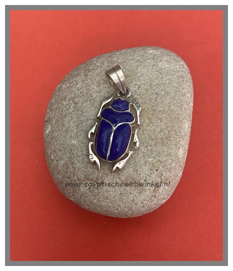 Scarab silver pendant with lapis lazuli stones E1